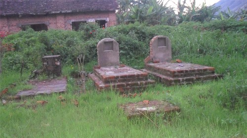 Kasika-Royal-Tombs