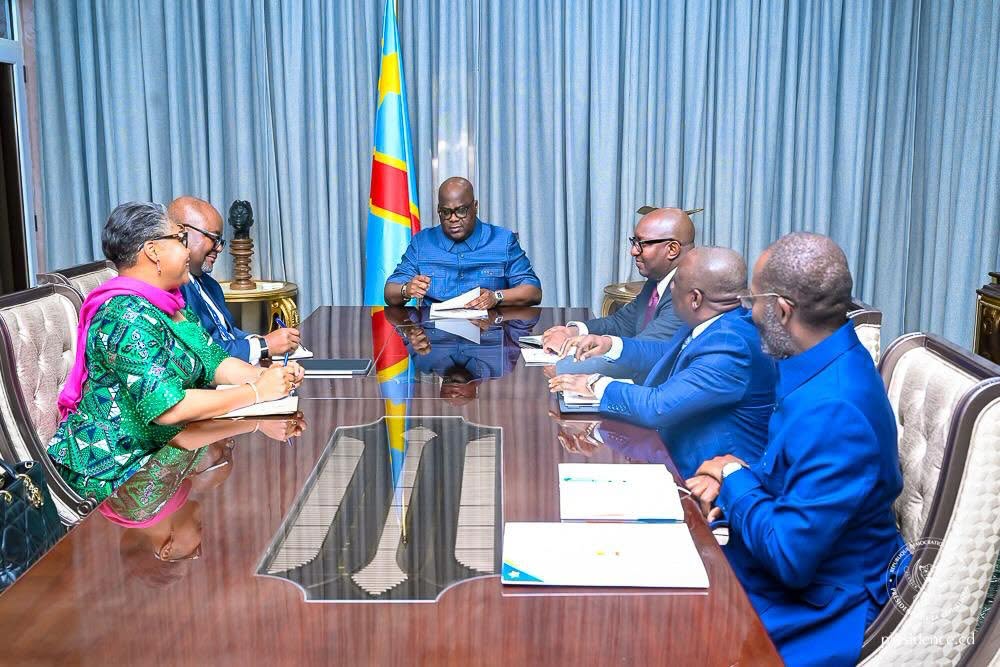 Le président Félix Tshisekedi, les chefs des deux chambres du Parlement, la Première ministre et un délégué de la magistrature.