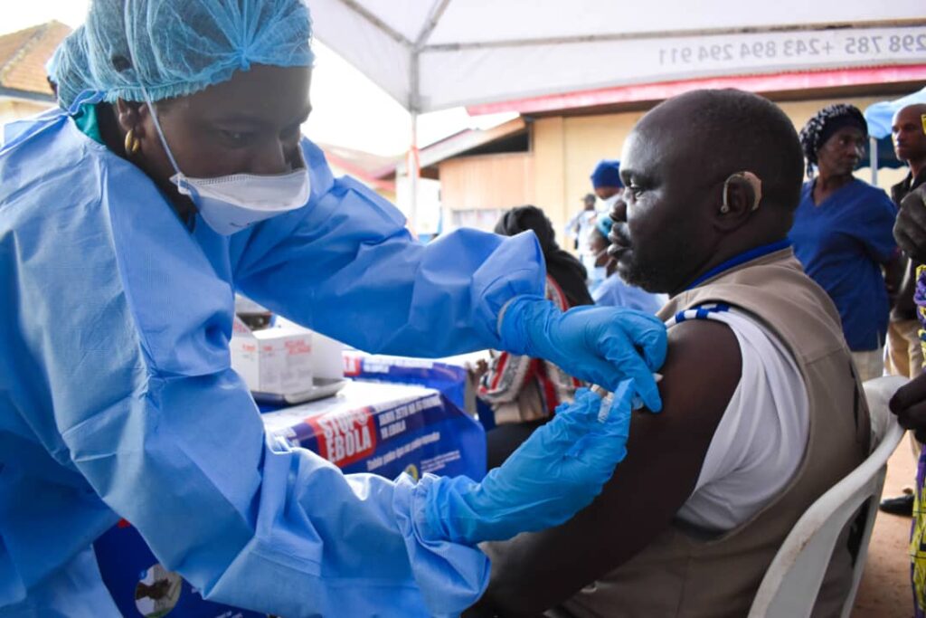 Photo prise lors du lancement de la vaccination contre Ebola à Beni.